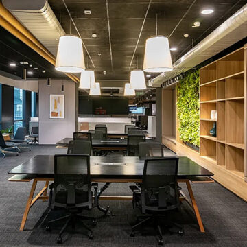 Smart Office Lamps: Enhancing Work Efficiency and Comfort